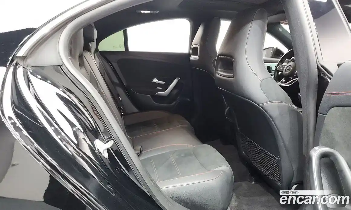 Mercedes-Benz CLA-Class 2021 2.0 Автомат в Москве № 822491, фото 12