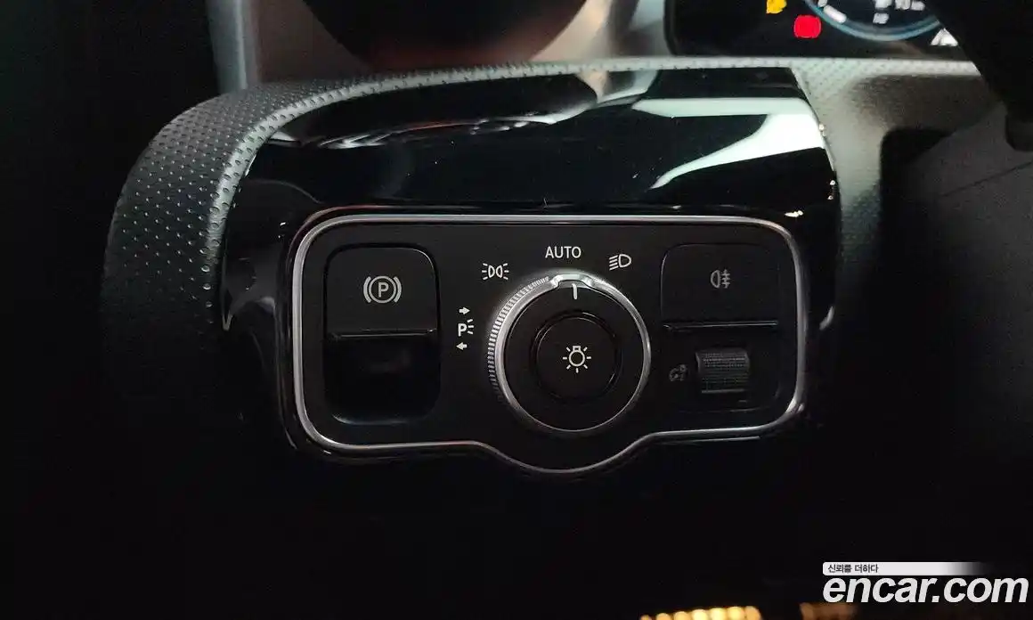 Mercedes-Benz CLA-Class 2021 2.0 Автомат в Москве № 822491, фото 14