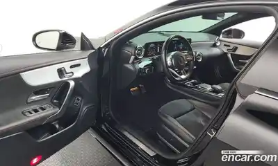 Mercedes-Benz CLA-Class 2021 2.0 Автомат в Москве № 822491, миниатюра 10