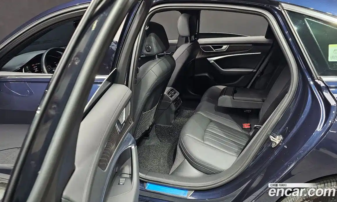 Audi A6 2021 2.0 Автомат в Москве № 823147, фото 12