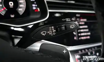 Audi Q8 2021 3.0 Автомат в Москве № 823225, миниатюра 9