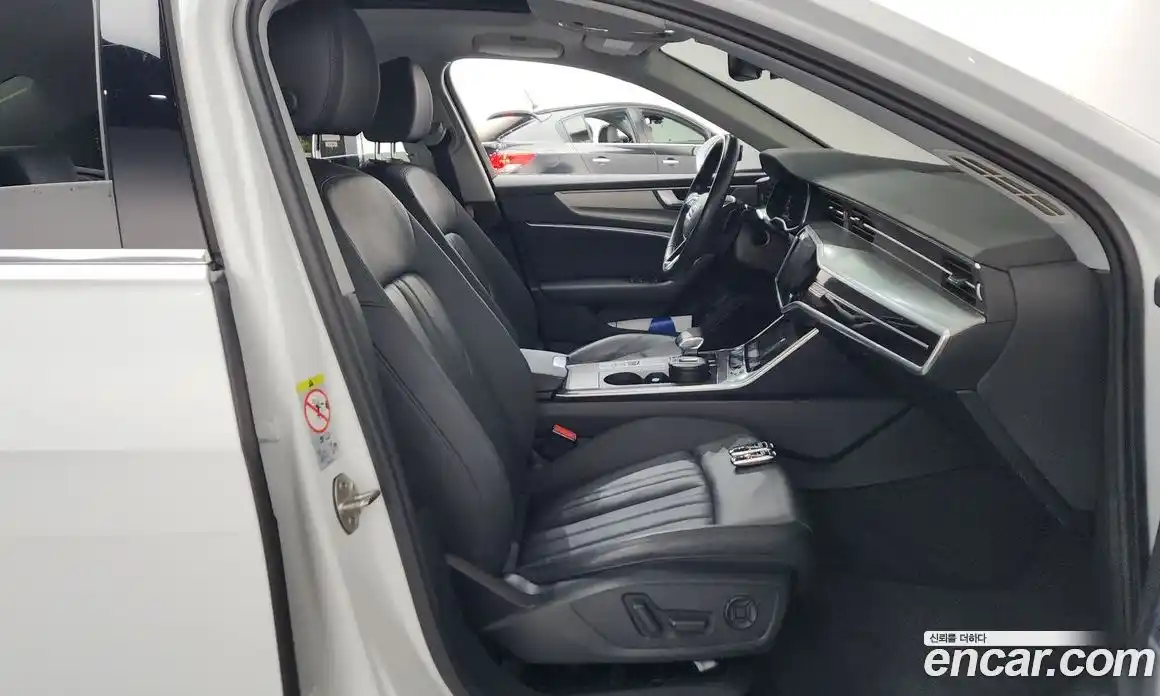 Audi A6 2020 2.0 Автомат в Москве № 823228, фото 11