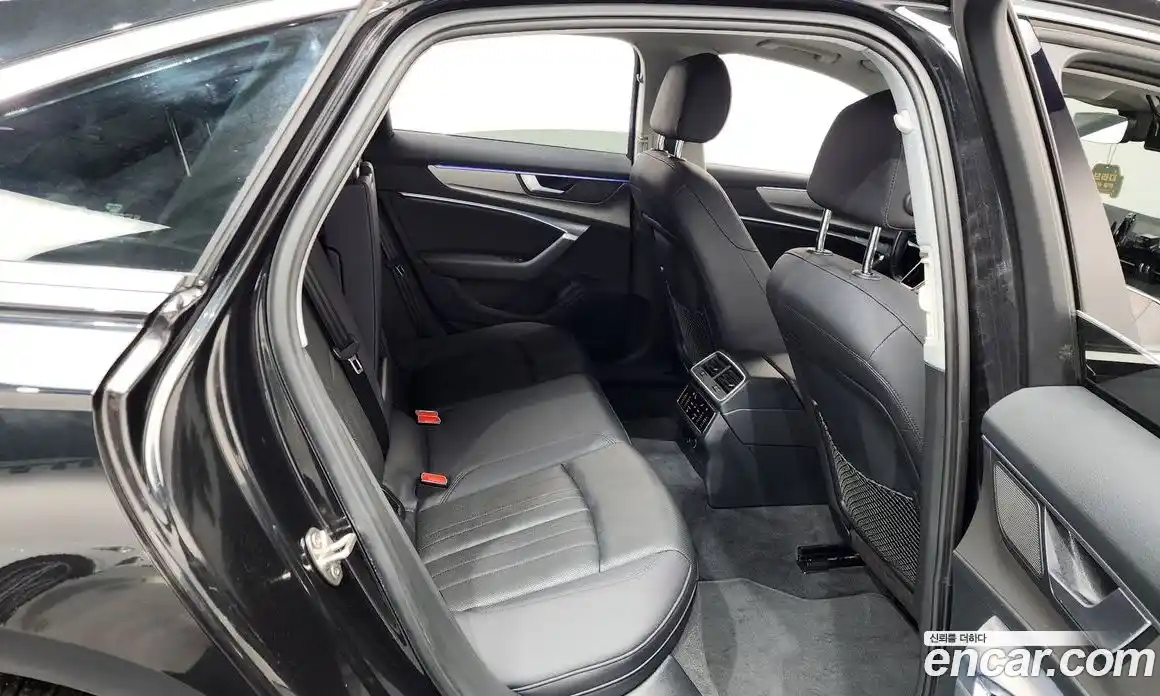 Audi A6 2020 2.0 Автомат в Москве № 823319, фото 12