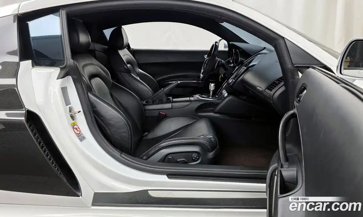 Audi R8 2012 5.2 Автомат в Москве № 823412, фото 11