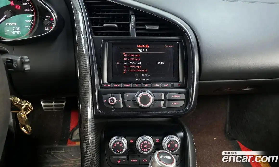 Audi R8 2012 5.2 Автомат в Москве № 823412, фото 14