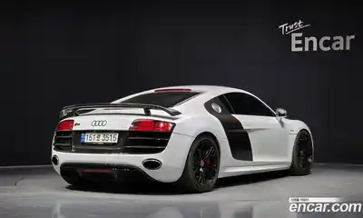Audi R8 2012 5.2 Автомат в Москве № 823412, миниатюра 2