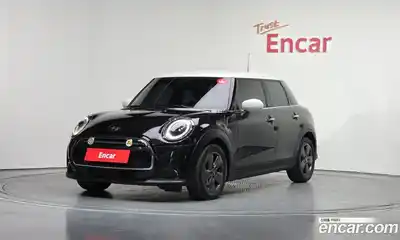 Mini Cooper, 2023