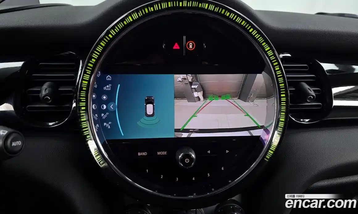 Mini Cooper 2023 1.5 Автомат в Москве № 825255, фото 15