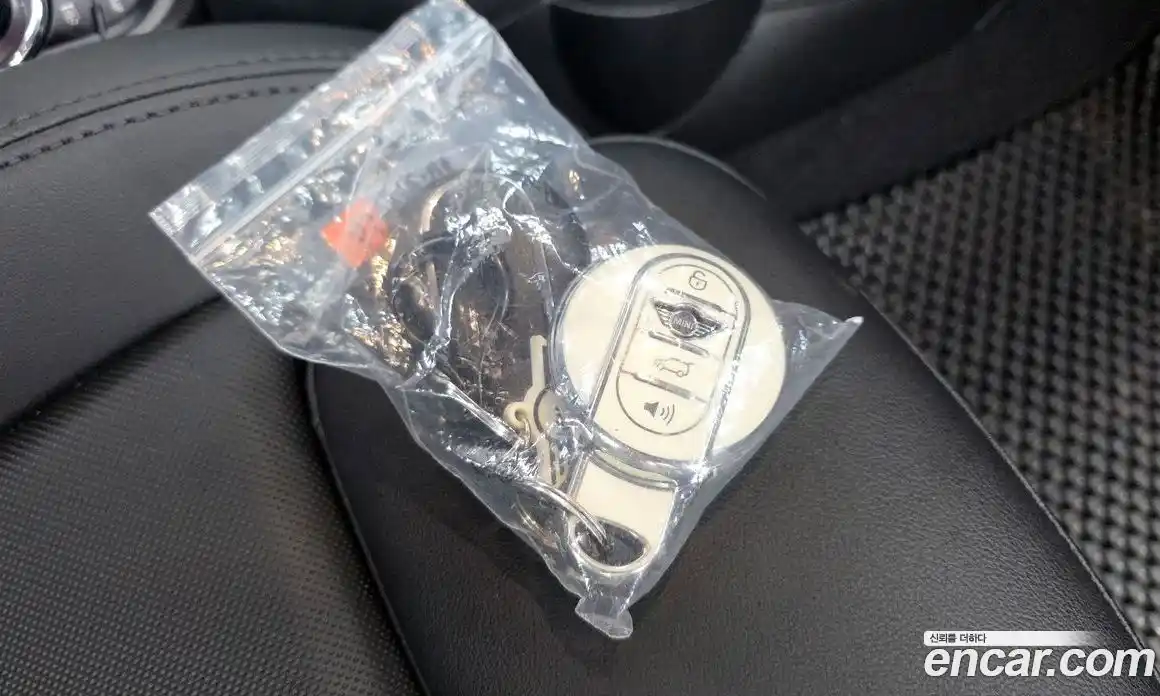 Mini Cooper 2023 1.5 Автомат в Москве № 825255, фото 19