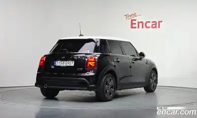 Mini Cooper 2023 1.5 Автомат в Москве № 825255, миниатюра 2