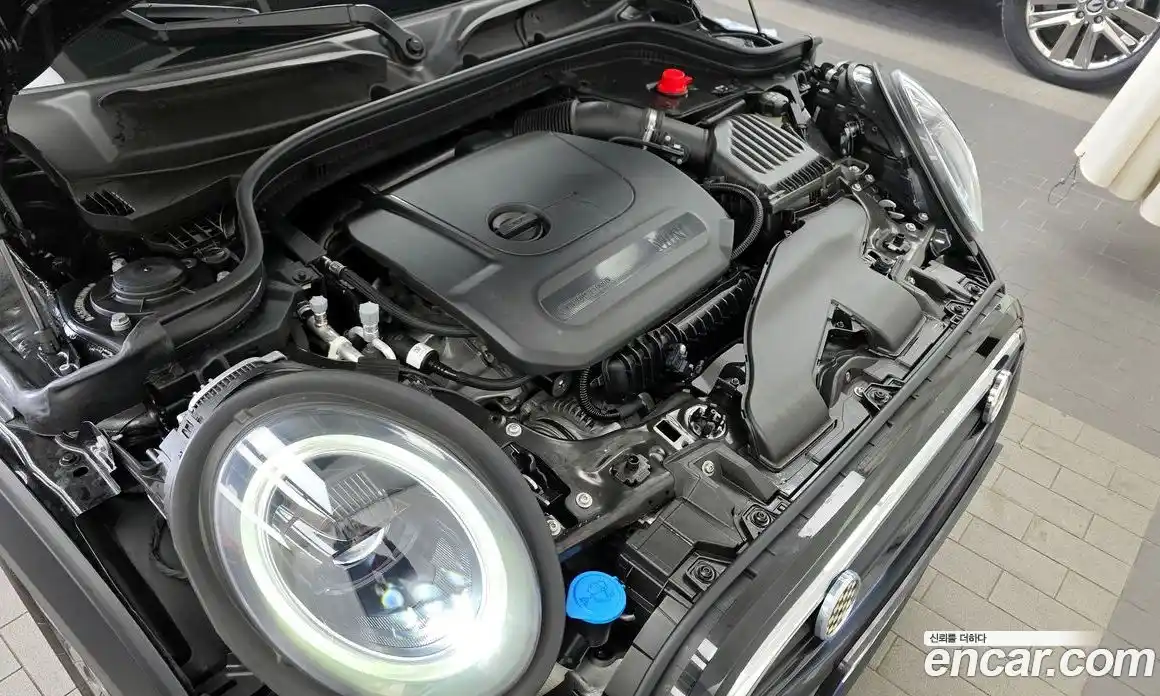 Mini Cooper 2023 1.5 Автомат в Москве № 825255, фото 6