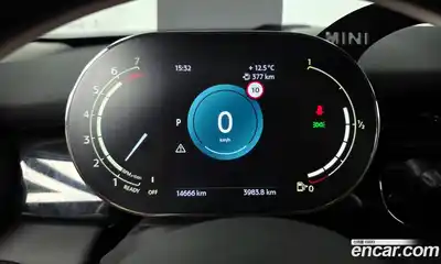 Mini Cooper 2023 1.5 Автомат в Москве № 825255, миниатюра 8