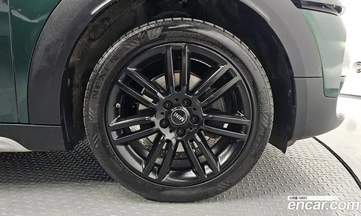 Mini Countryman 2018 2.0 Автомат в Москве № 825385, фото 5