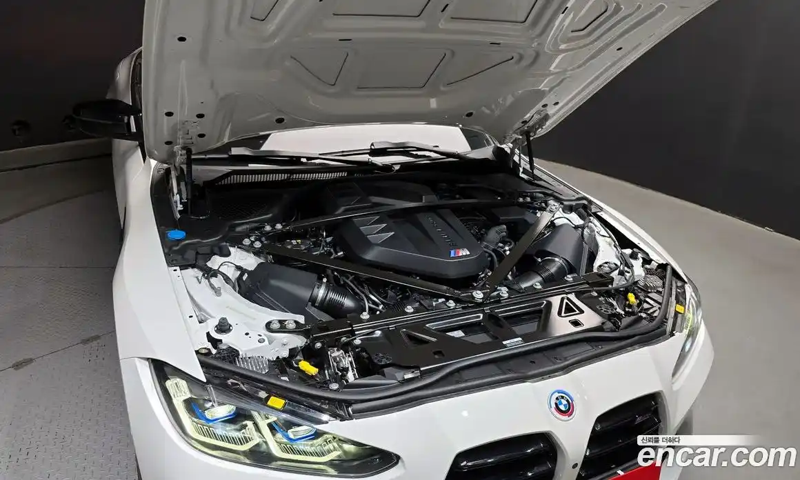 BMW M4 2023 3.0 гидро в Москве № 154104, фото 6