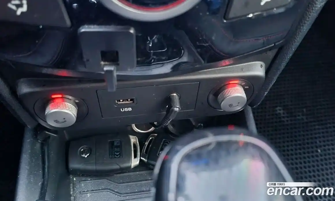 SsangYong TIBOLI 2016 1.6 Автомат в Москве № 33163, фото 9