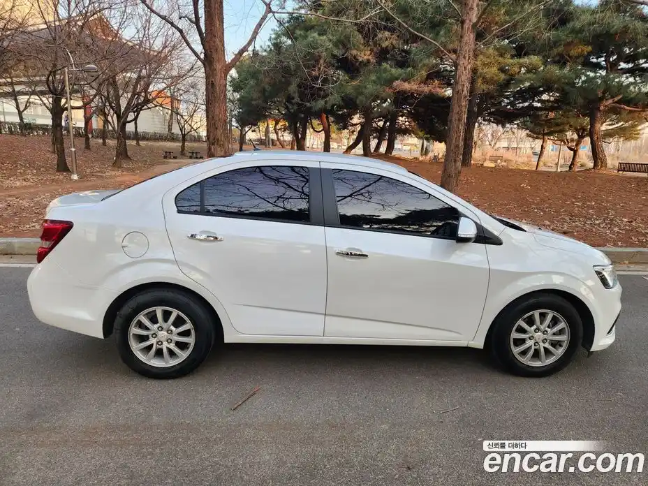 Chevrolet Aveo 2017 1.4 гидро в Москве № 38710, фото 7