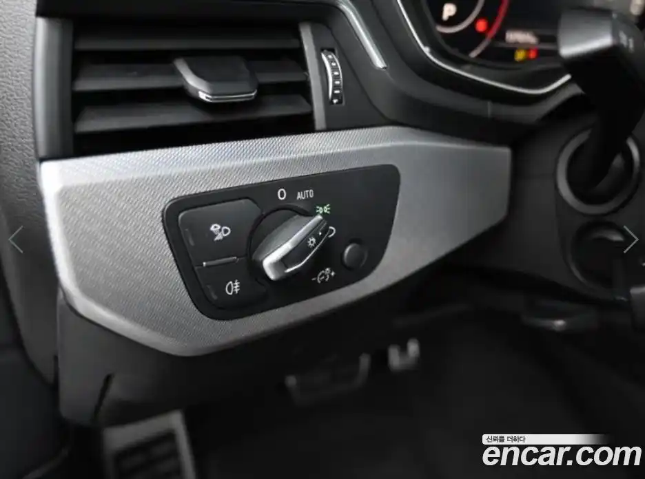 Audi A4 2018 2.0 Автомат в Москве № 678613, фото 16