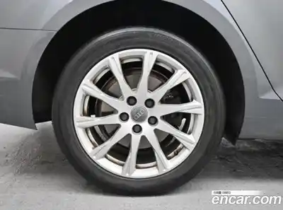 Audi A4 2018 2.0 Автомат в Москве № 678613, миниатюра 5