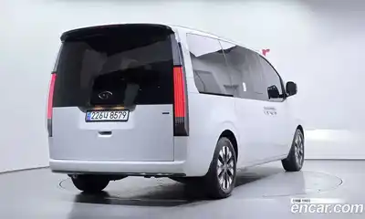 Hyundai Staria 2023 2.2 гидро в Москве № 7813, миниатюра 2