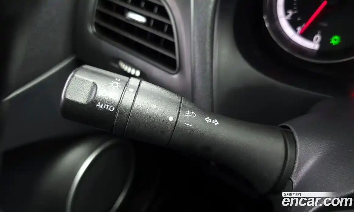 Renault SM3 2019 1.6 Автомат в Москве № 796686, фото 18