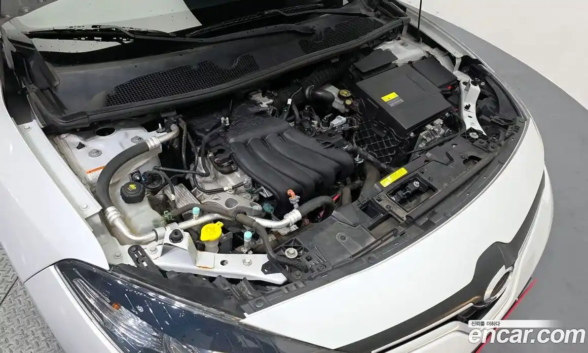 Renault SM3 2019 1.6 Автомат в Москве № 796686, фото 6