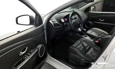 Renault SM3 2019 1.6 Автомат в Москве № 796686, миниатюра 10
