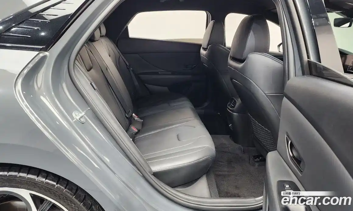 Hyundai Avante 2024 2.0 Механическая в Москве № 796811, фото 12