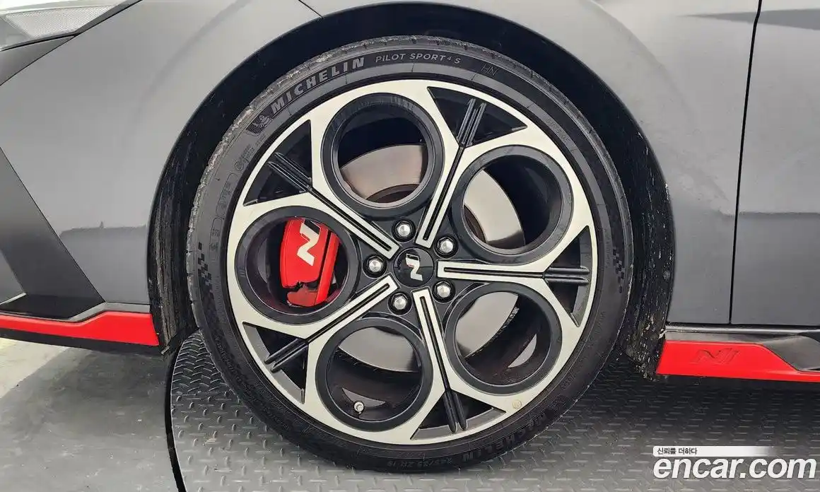 Hyundai Avante 2024 2.0 Механическая в Москве № 796811, фото 5