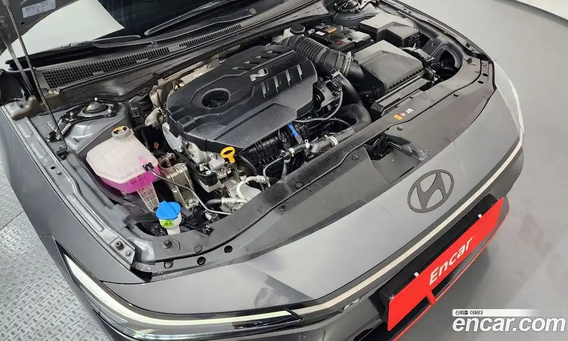 Hyundai Avante 2024 2.0 Механическая в Москве № 796811, фото 6