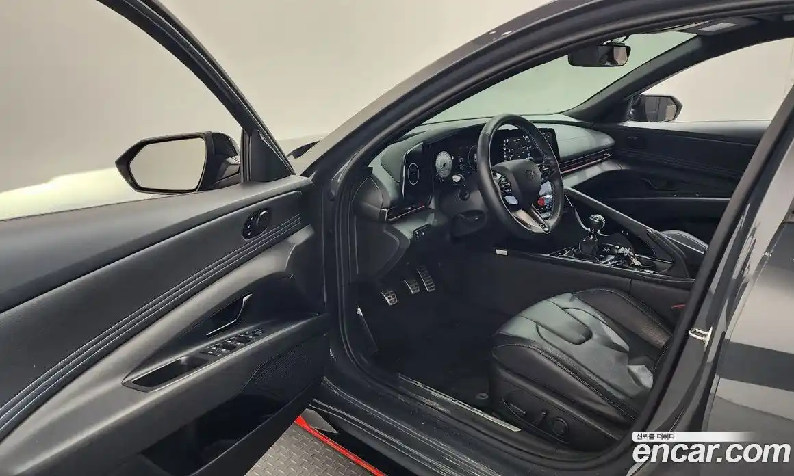 Hyundai Avante 2024 2.0 Механическая в Москве № 796811, фото 10