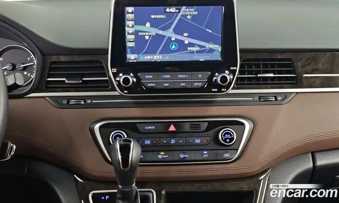 Hyundai Starex 2019 2.5 Автомат в Москве № 796938, фото 14