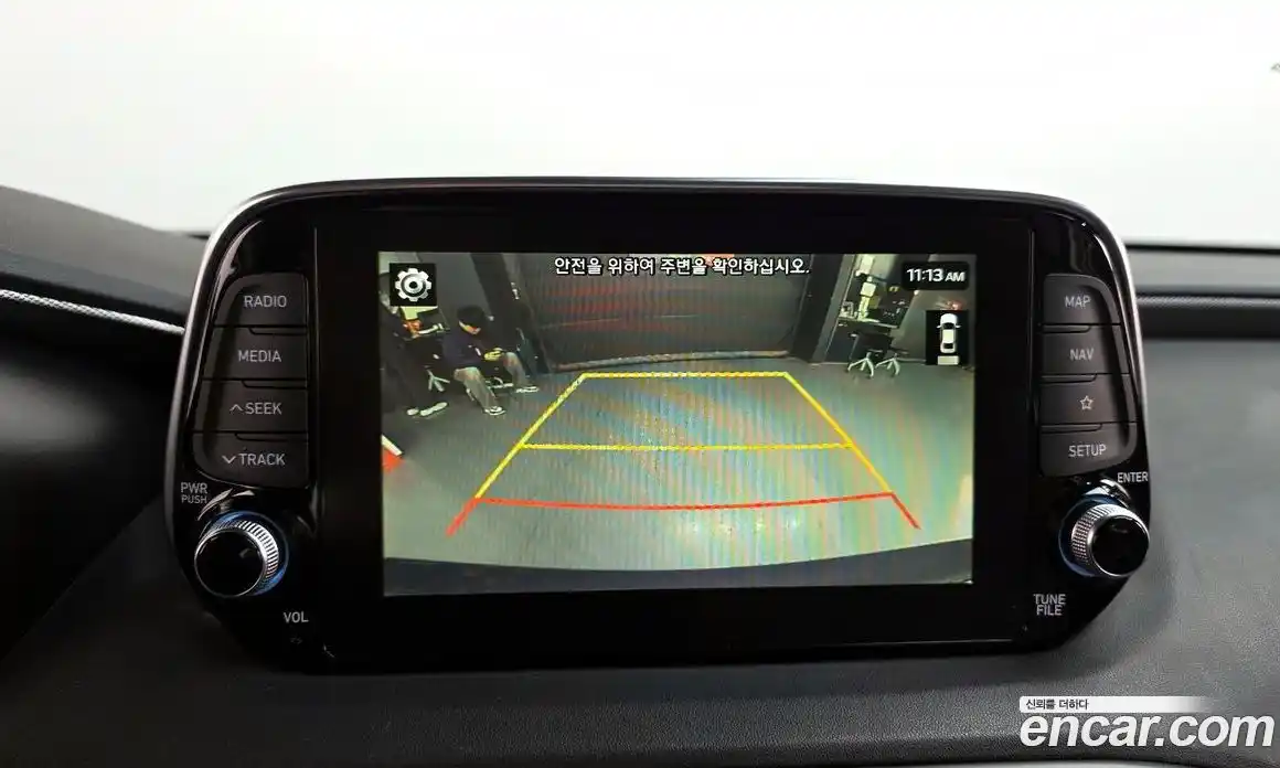 Hyundai Santa Fe 2018 2.0 Автомат в Москве № 797223, фото 18