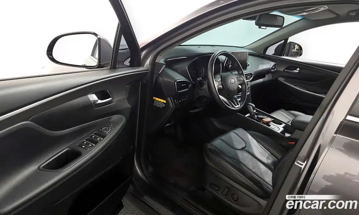 Hyundai Santa Fe 2018 2.0 Автомат в Москве № 797223, фото 10