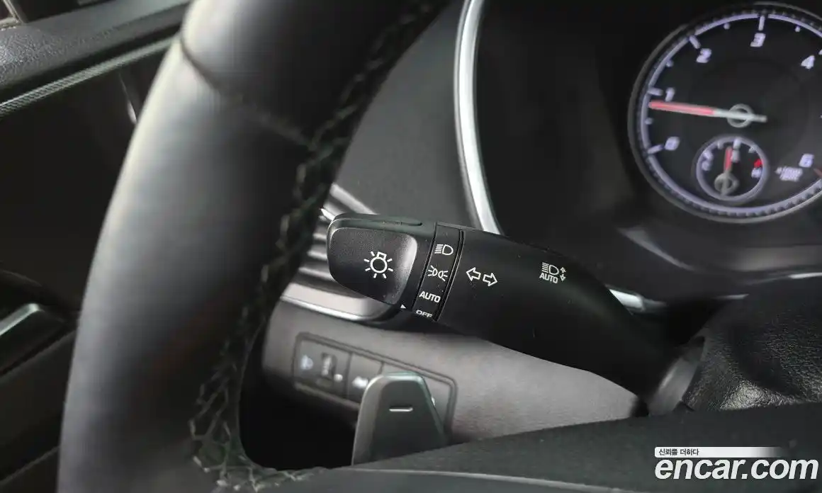 Hyundai Santa Fe 2022 2.2 Автомат в Москве № 797244, фото 17