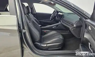 Hyundai Avante 2022 1.6 Автомат в Москве № 797245, миниатюра 11