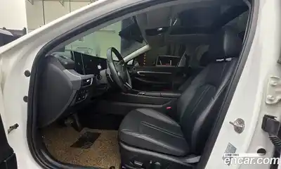 Hyundai Sonata 2023 2.0 Автомат в Москве № 797365, миниатюра 6