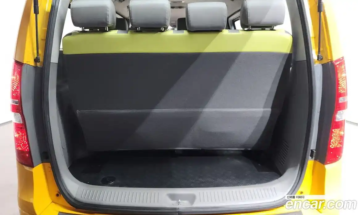 Hyundai Starex 2019 2.5 Автомат в Москве № 797386, фото 20