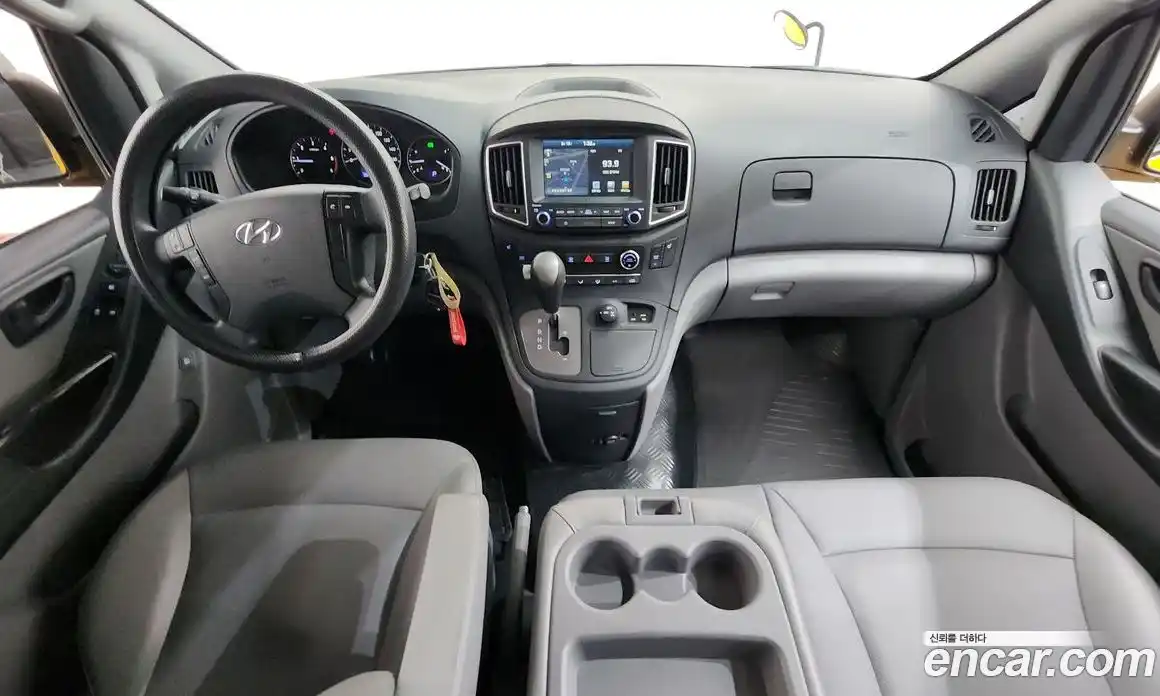 Hyundai Starex 2019 2.5 Автомат в Москве № 797386, фото 7