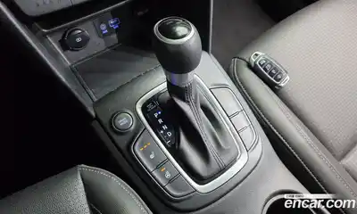 Hyundai Kona 2020 1.6 Автомат в Москве № 797458, миниатюра 9