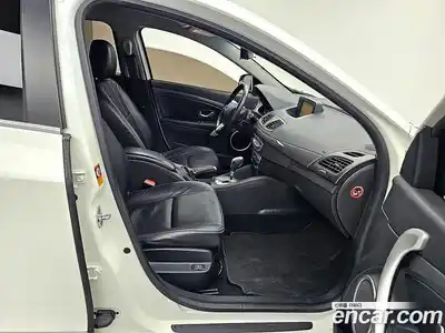 Renault SM3 2011 1.6 Автомат в Москве № 797503, миниатюра 11