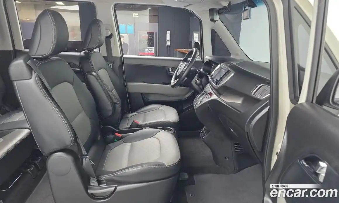 Kia Ray 2018 1.0 Автомат в Москве № 797926, фото 11