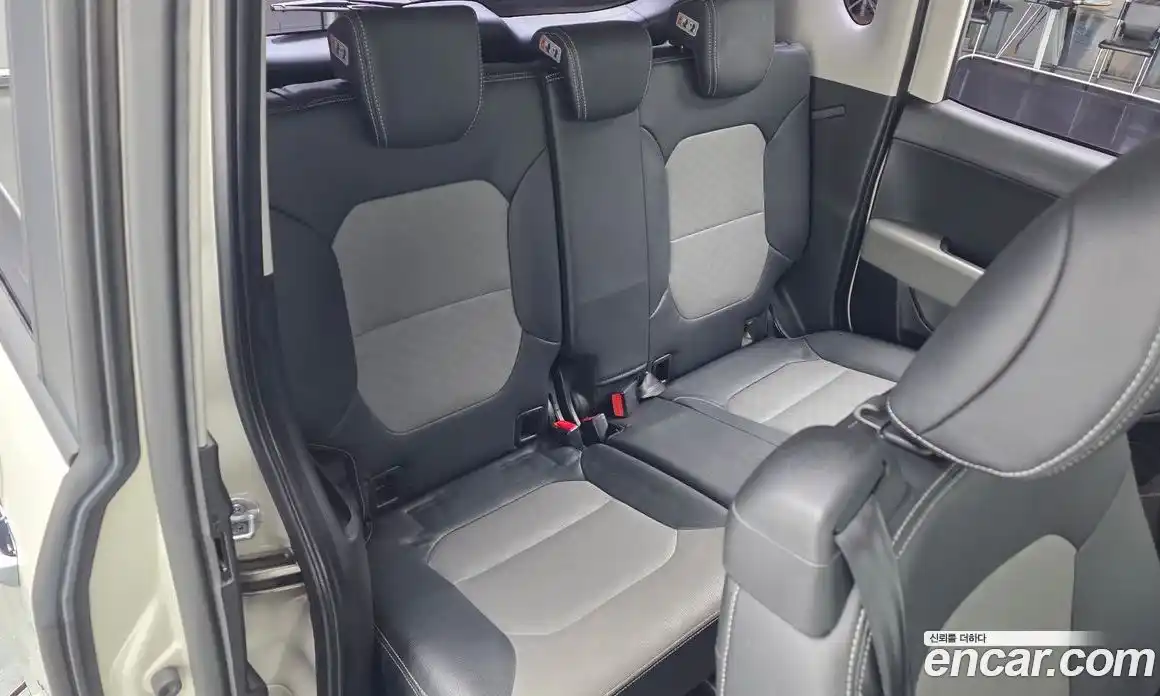 Kia Ray 2018 1.0 Автомат в Москве № 797926, фото 12