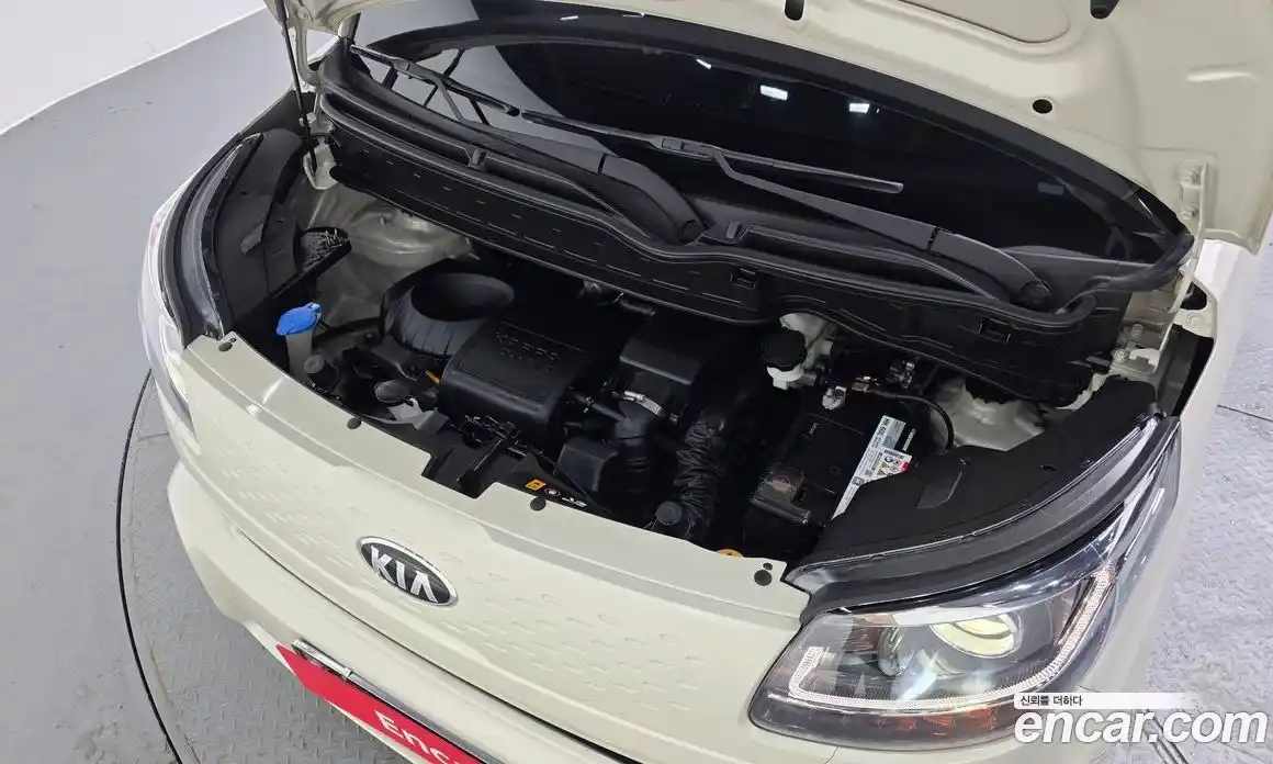 Kia Ray 2018 1.0 Автомат в Москве № 797926, фото 6