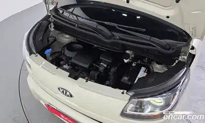 Kia Ray 2018 1.0 Автомат в Москве № 797926, миниатюра 6