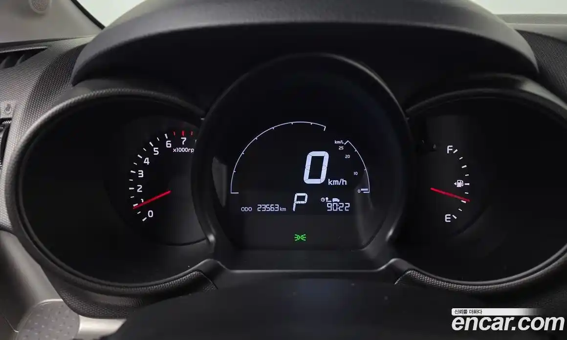 Kia Ray 2018 1.0 Автомат в Москве № 797926, фото 8