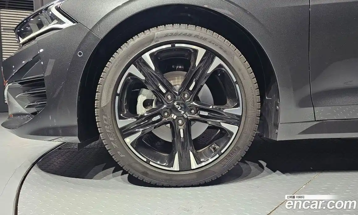 Kia K5 2023 2.0 Автомат в Москве № 797959, фото 5