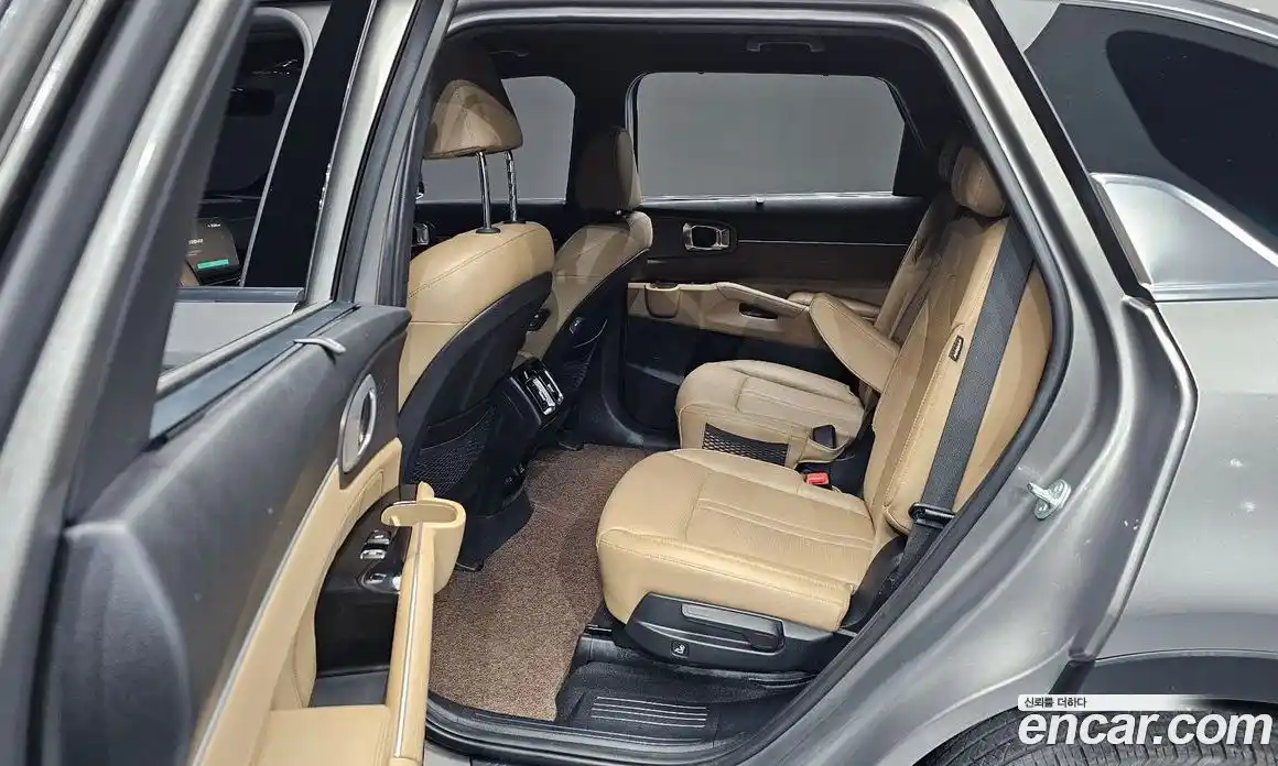 Kia Sorento 2024 1.6 Автомат в Москве № 797990, фото 11