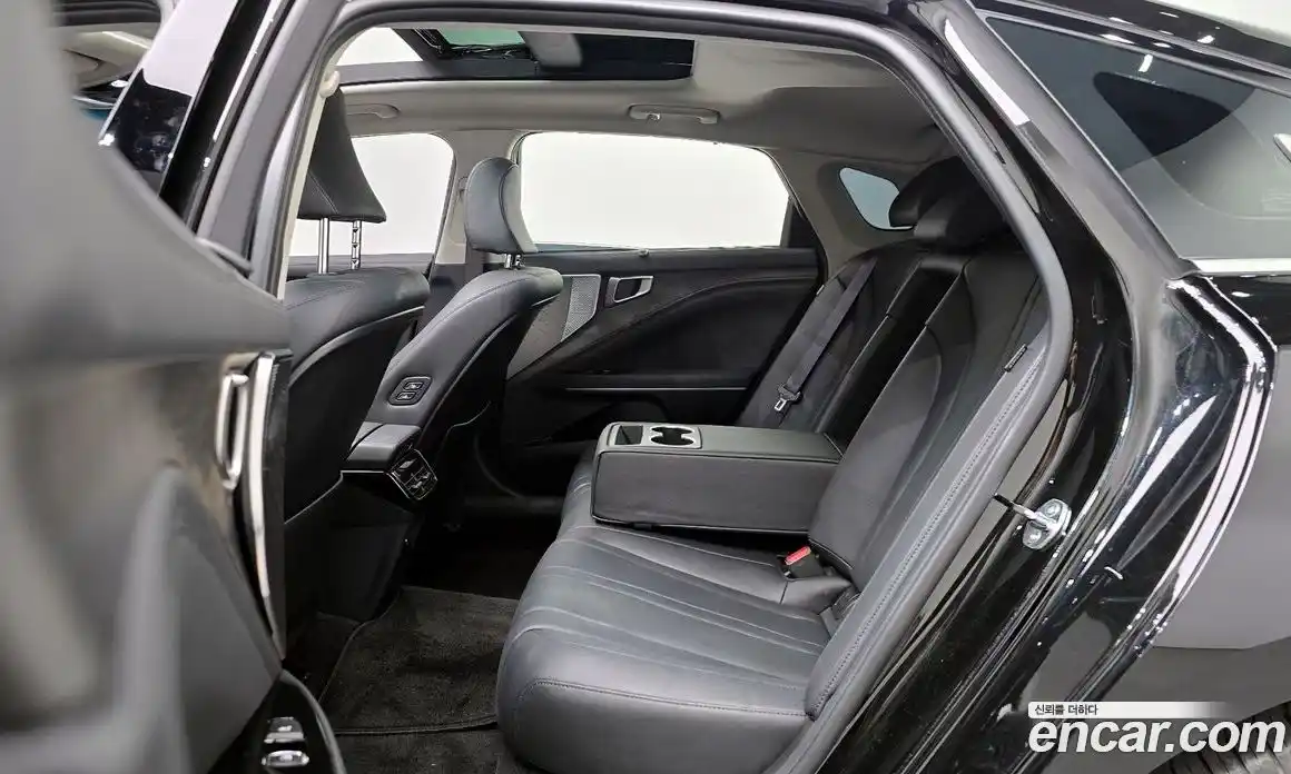 Kia K8 2024 2.5 Автомат в Москве № 798034, фото 13