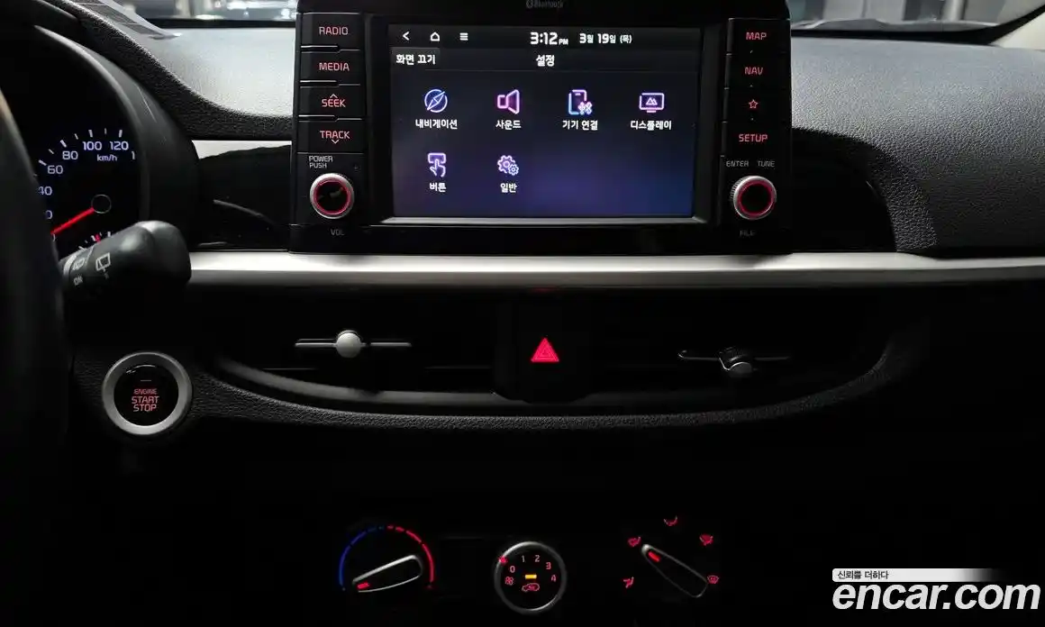 Kia Morning 2019 1.0 Автомат в Москве № 798166, фото 14