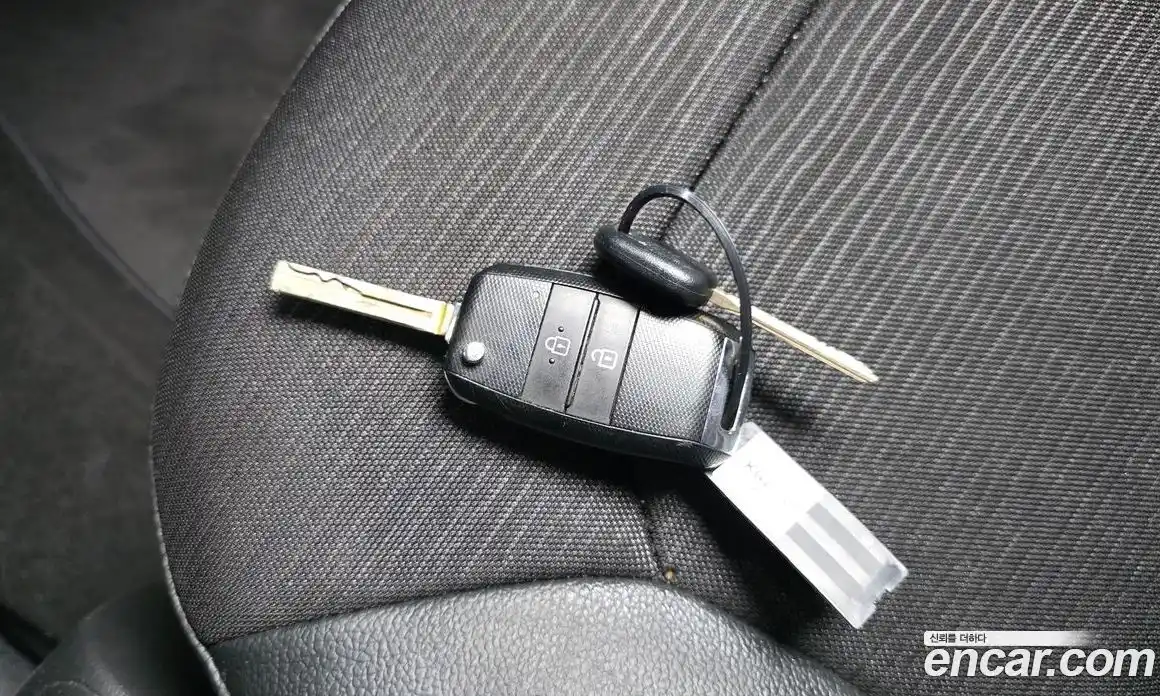 Kia Ray 2022 1.0 Автомат в Москве № 798316, фото 19